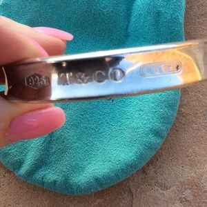 🥂🌷 💯 Tiffany & Co. Cuff bracelet! 🥂🌷